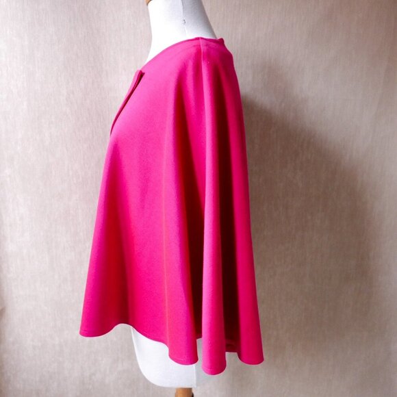 Handmade Bright Pink Short Lightweight Knit Cape - Picture 4 of 8